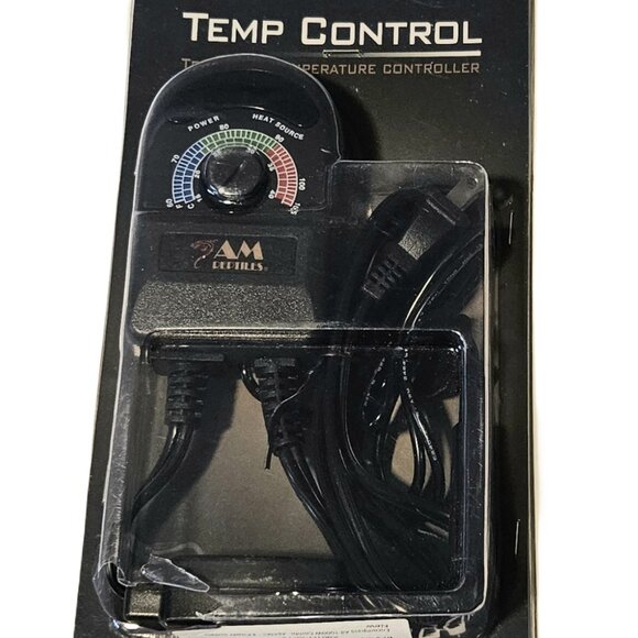 Reptile Heating & Lighting System with Temperature Probe - Picture 1 of 3